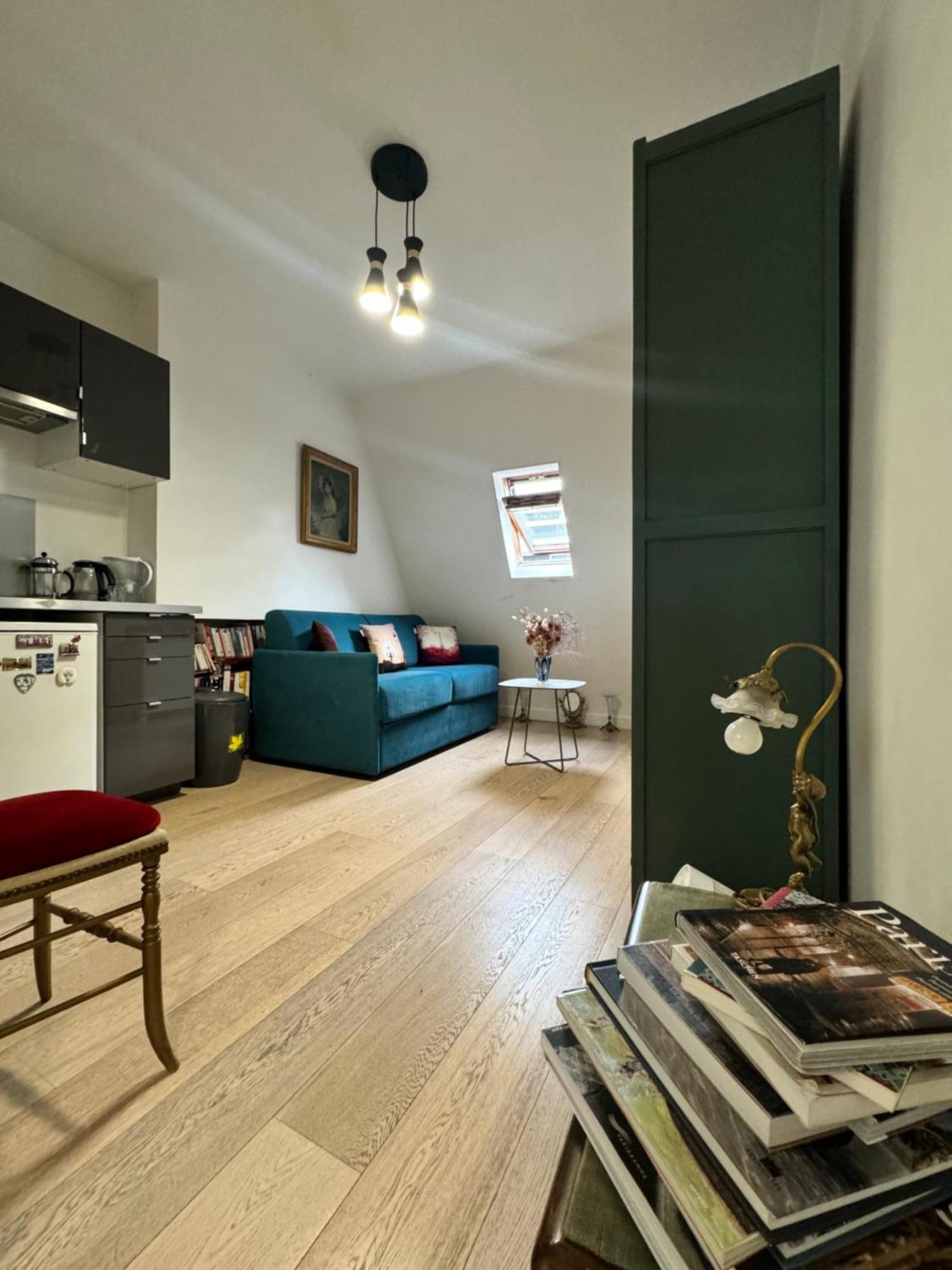 Cosy 5 Minutes Tour Eiffel Privatunterkunft